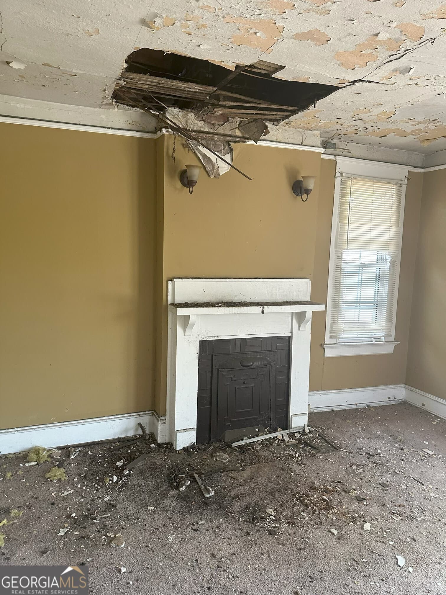 multi family,duplex for sale at 1035-1037 OAK Street, Atlanta, GA 30310 — photo 5