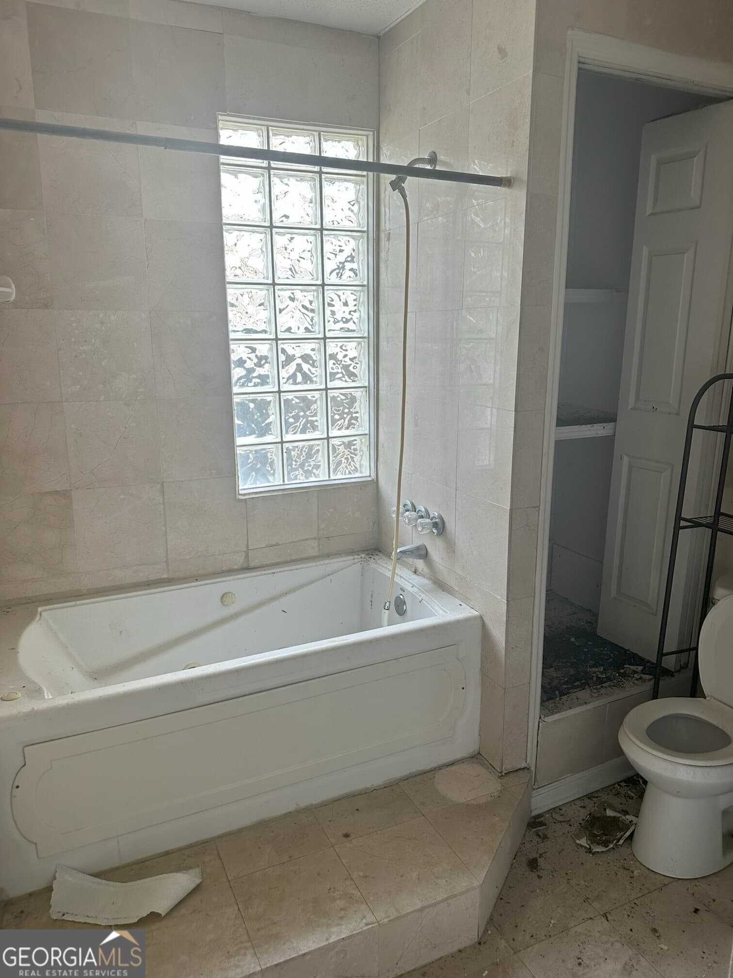 multi family,duplex for sale at 1035-1037 OAK Street, Atlanta, GA 30310 — photo 10