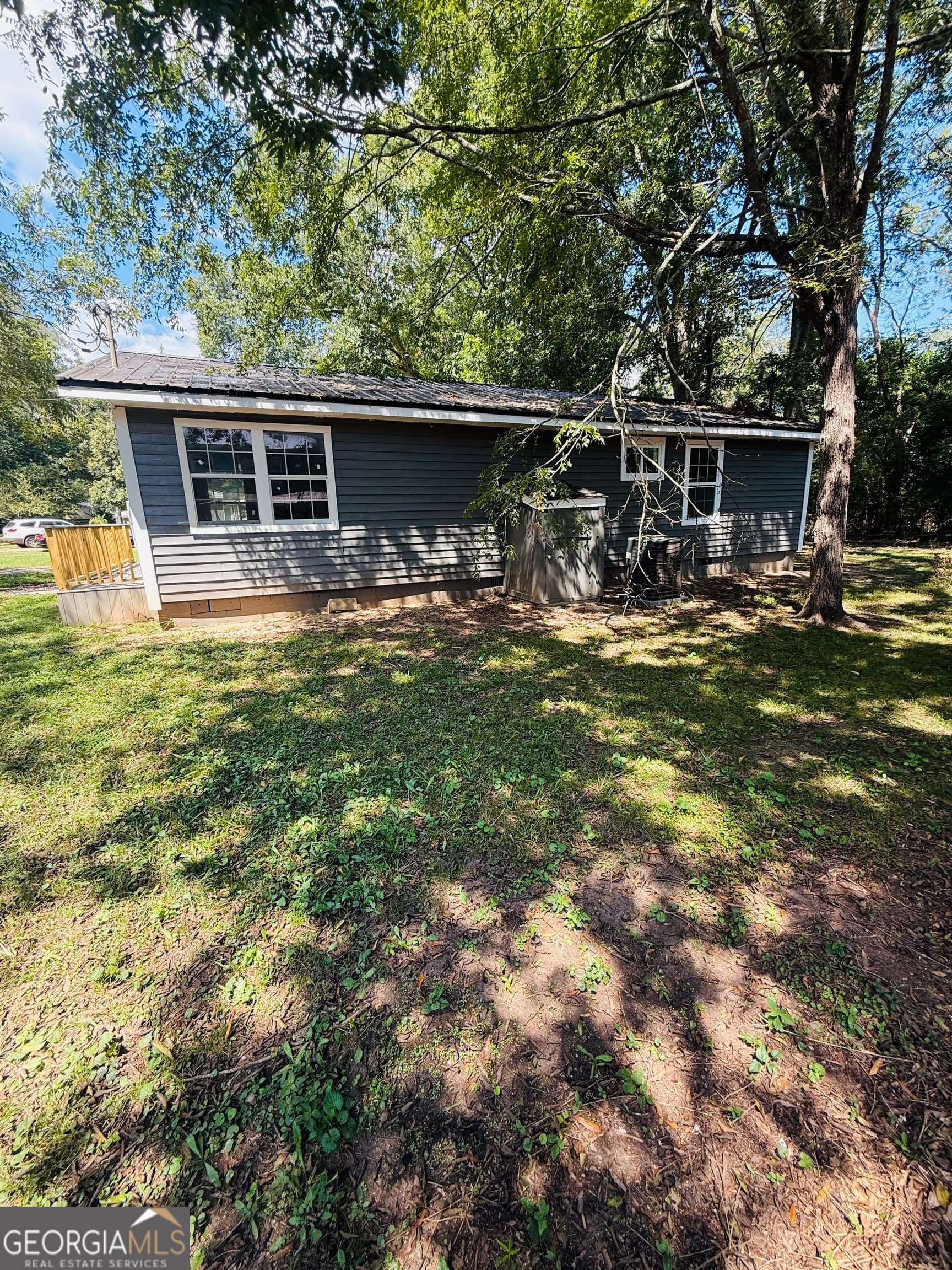 4 bedroom, 2 bathroom, 1,040 sq ft single family residence for sale at 104 Blackberry Lane, Eatonton, GA 31024 — photo 5