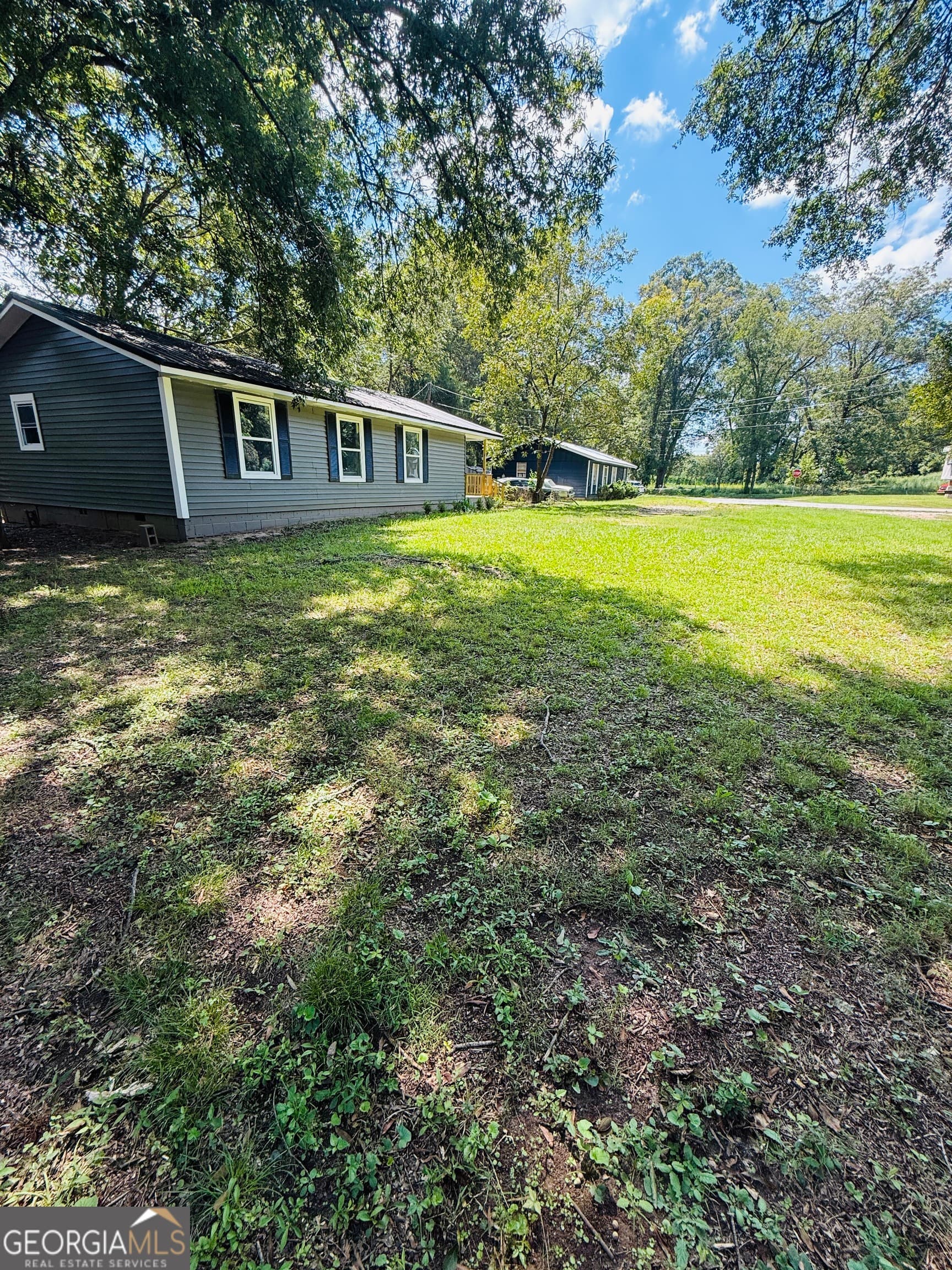 4 bedroom, 2 bathroom, 1,040 sq ft single family residence for sale at 104 Blackberry Lane, Eatonton, GA 31024 — photo 9