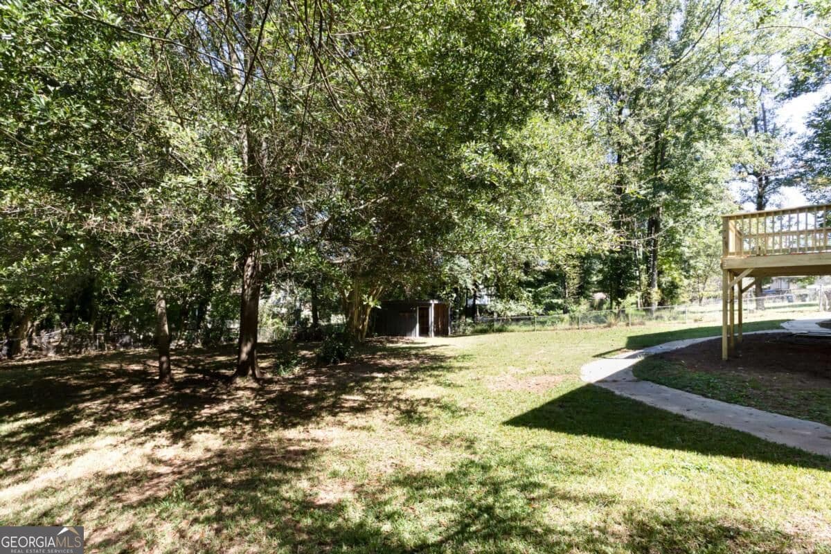 3 bedroom, 3 bathroom single family residence under contract at 2882 Creek Drive, Duluth, GA 30096 — photo 9