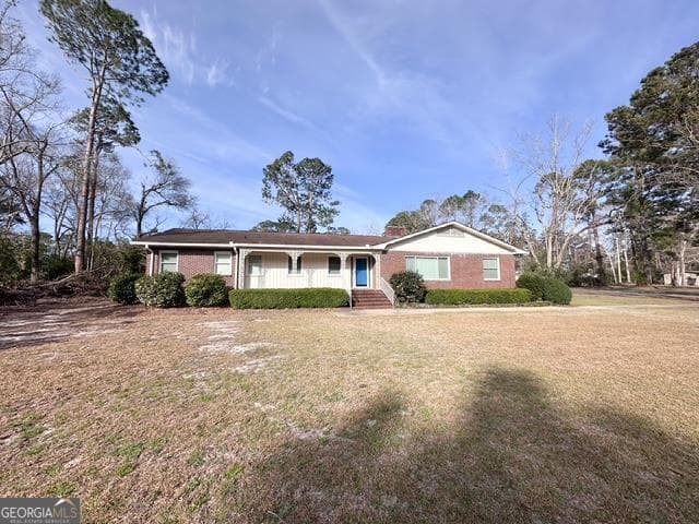 4 bedroom, 2.5 bathroom, 2,597 sq ft single family residence sold at 387 N Hall Street, Lyons, GA 30436