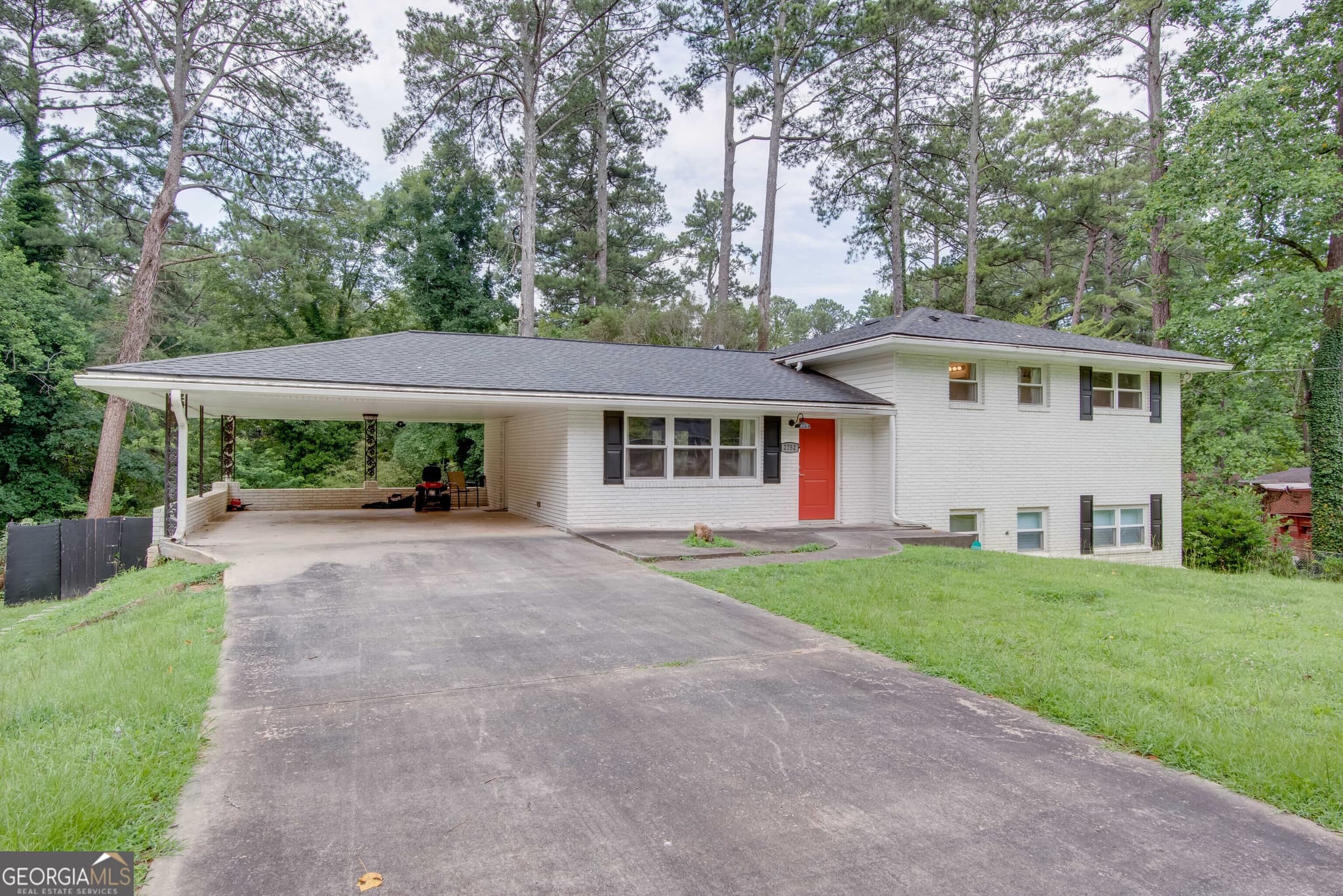 3 bedroom, 2 bathroom, 1,550 sq ft duplex for rent at 2752 Arrowood Drive UPSTAIRS, East Point, GA 30344 for $1,700 a month — photo 3