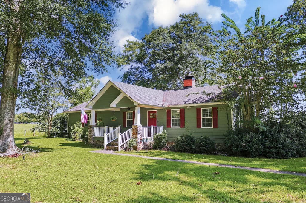 3 bedroom, 2 bathroom, 1,988 sq ft single family residence for sale at 1291 Gray Horse Road, Greensboro, GA 30642 — photo 8