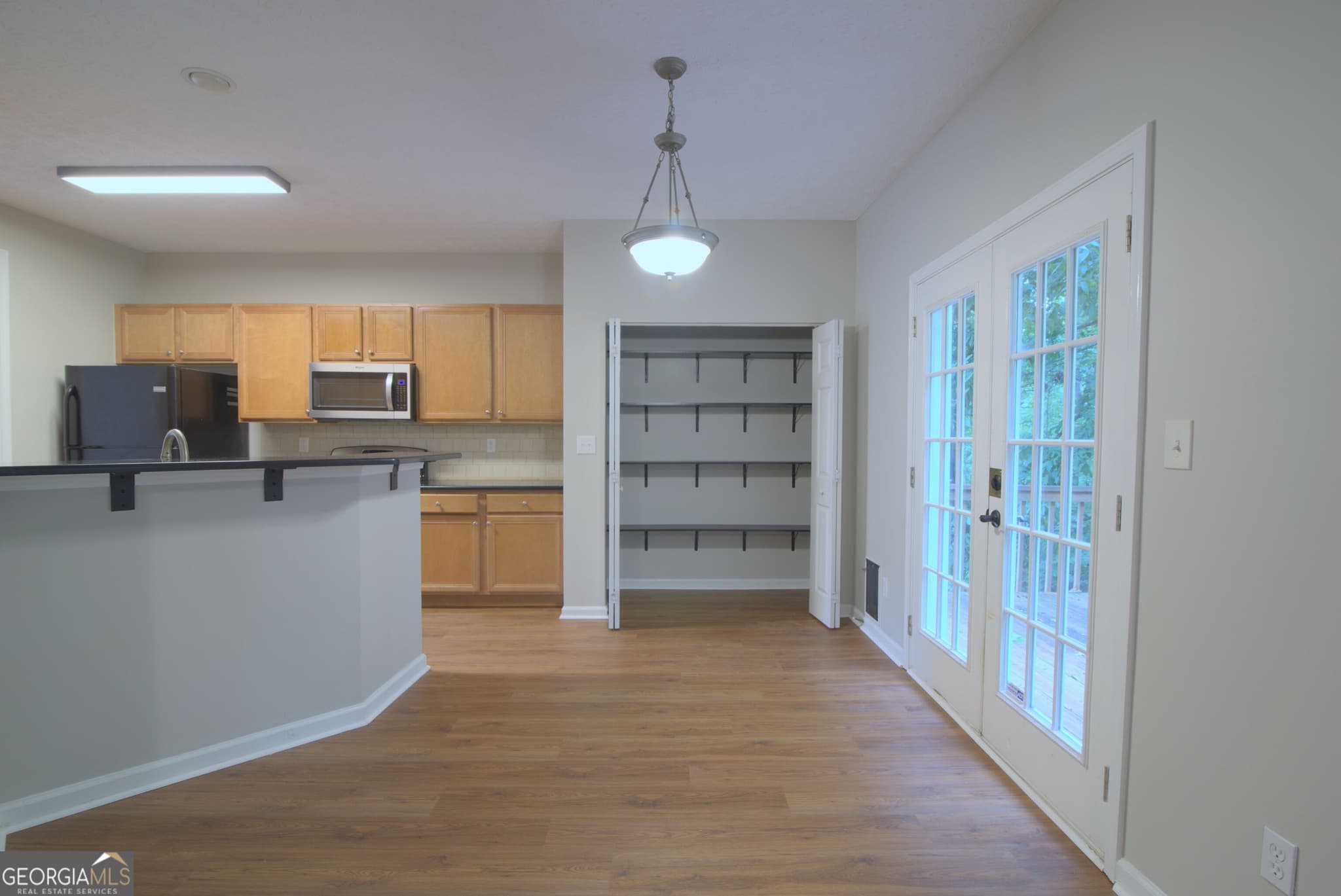 3 bedroom, 2.5 bathroom, 1,846 sq ft single family residence for rent at 2013 Ridgestone Landing, Marietta, GA 30008 for $2,350 a month — photo 5