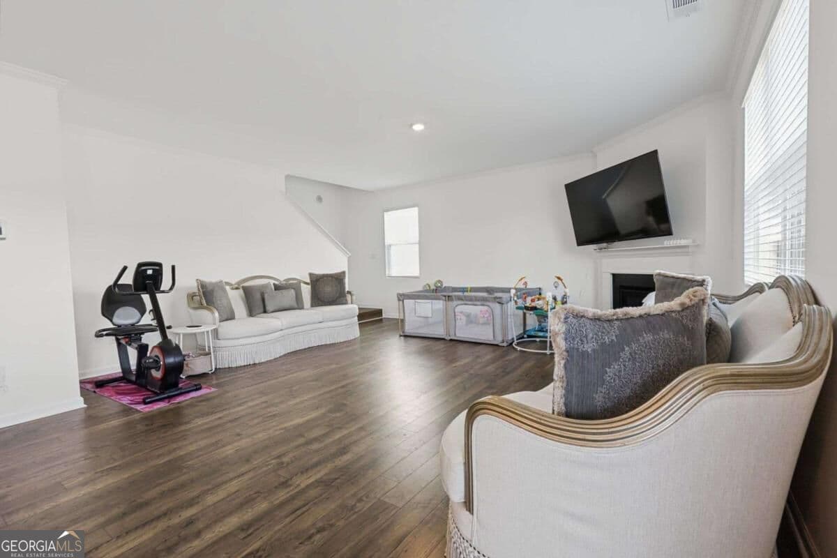 5 bedroom, 3 bathroom, 2,870 sq ft single family residence for sale at 642 Quail Pass, Dawsonville, GA 30534 — photo 5