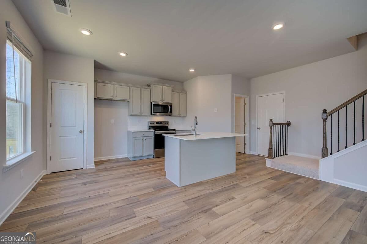 3 bedroom, 2.5 bathroom single family residence for sale at 57 Homesite Armour Pass, Newnan, GA 30263 — photo 9