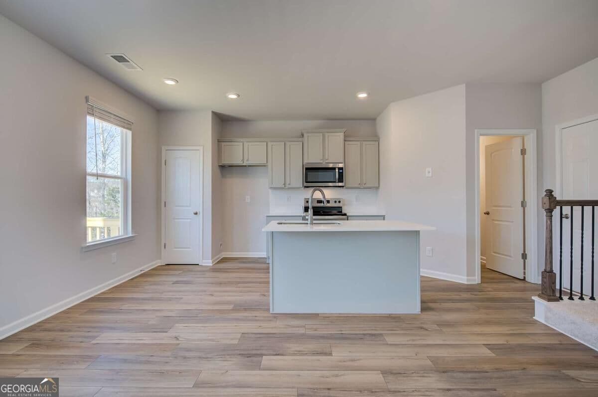 3 bedroom, 2.5 bathroom single family residence for sale at 57 Homesite Armour Pass, Newnan, GA 30263 — photo 8