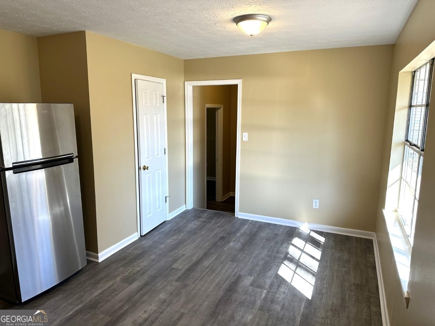 3 bedroom, 1.5 bathroom, 1,175 sq ft single family residence for rent at 109 Sunset Lane, Newnan, GA 30263 for $1,395 a month — photo 5