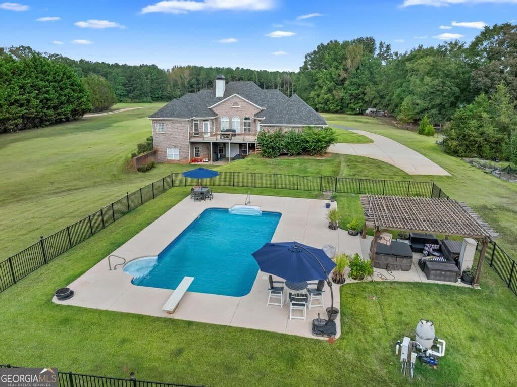 5 bedroom, 4.5 bathroom, 5,570 sq ft single family residence for sale at 760 Singley Drive, Locust Grove, GA 30248 — photo 7