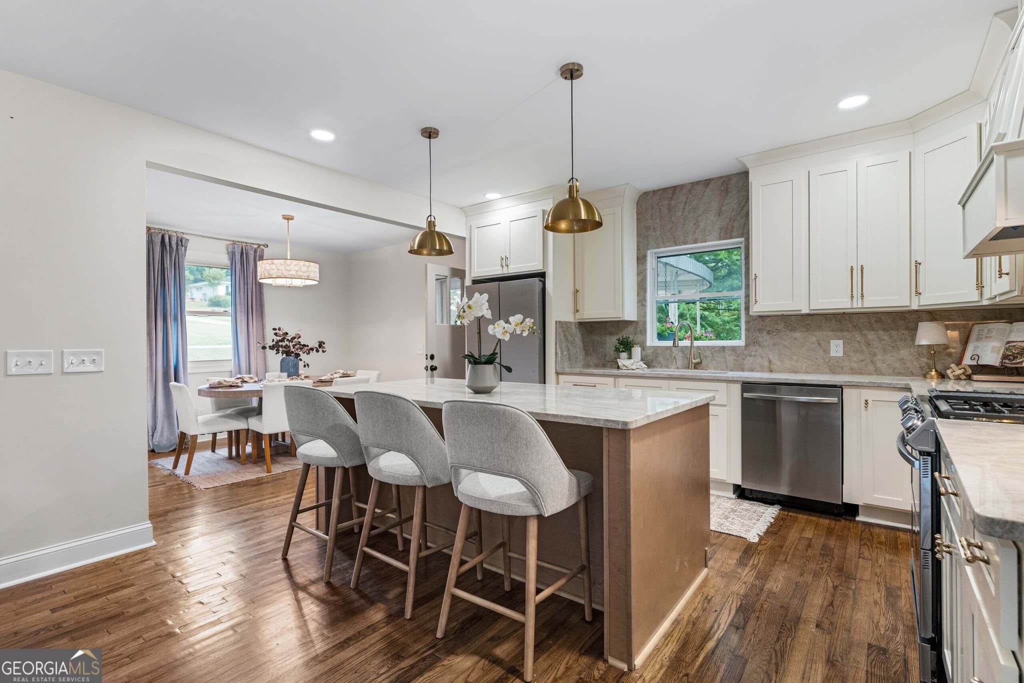 4 bedroom, 2.5 bathroom, 2,215 sq ft single family residence for sale at 107 Ridgecrest Road, Lagrange, GA 30240 — photo 9