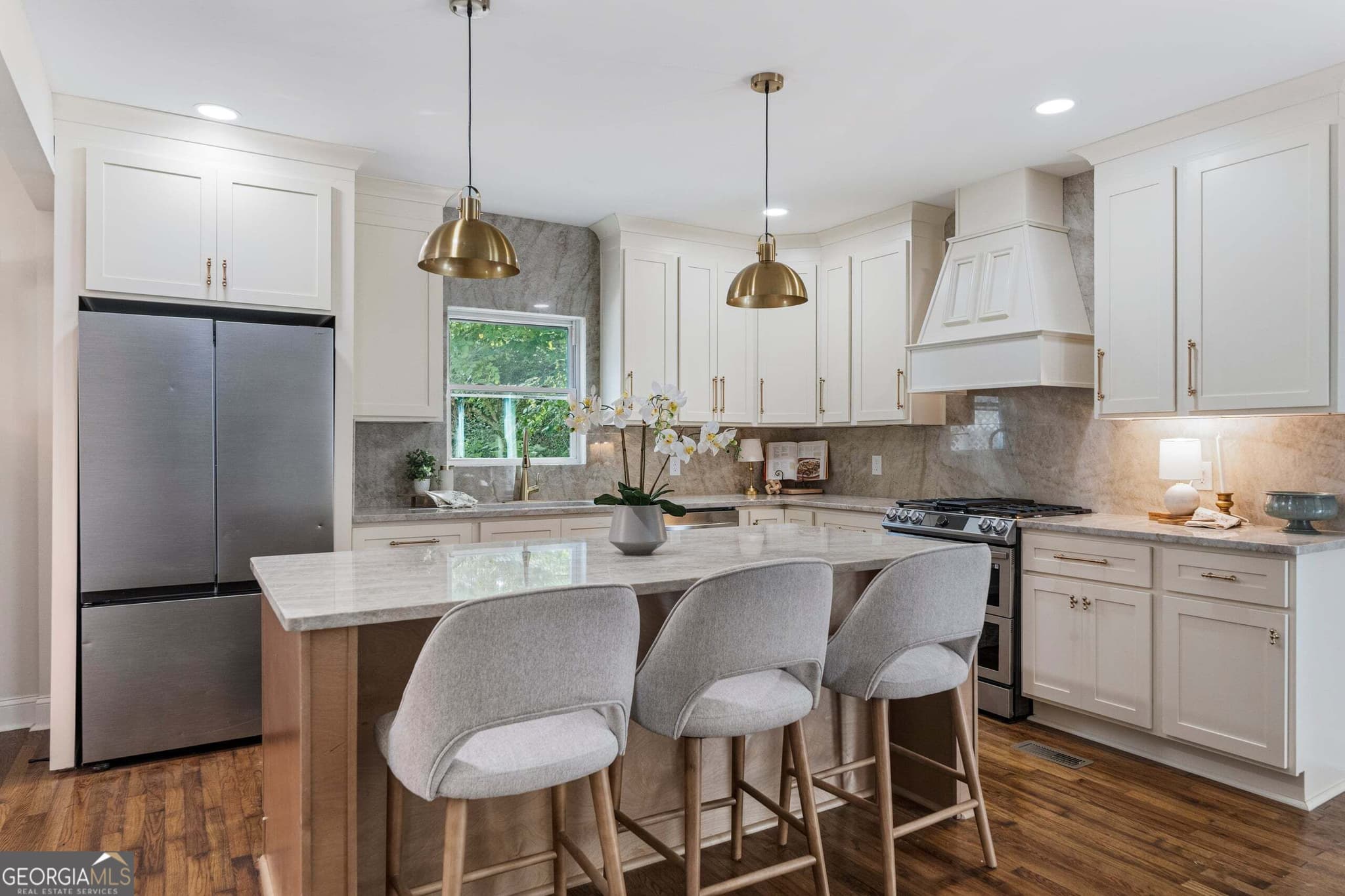 4 bedroom, 2.5 bathroom, 2,215 sq ft single family residence for sale at 107 Ridgecrest Road, Lagrange, GA 30240 — photo 8