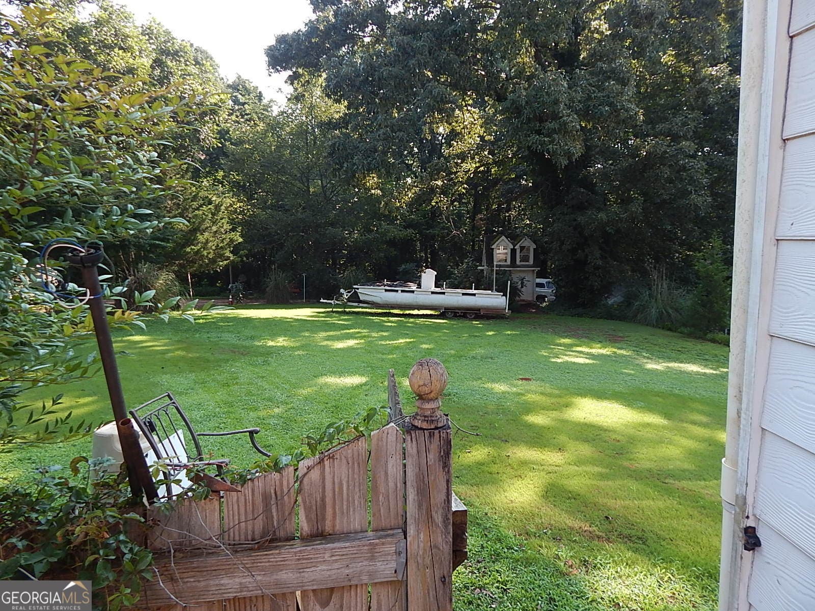 5 bedroom, 2 bathroom, 2,460 sq ft single family residence for sale at 6800 Old Macon Highway, Rex, GA 30273 — photo 5