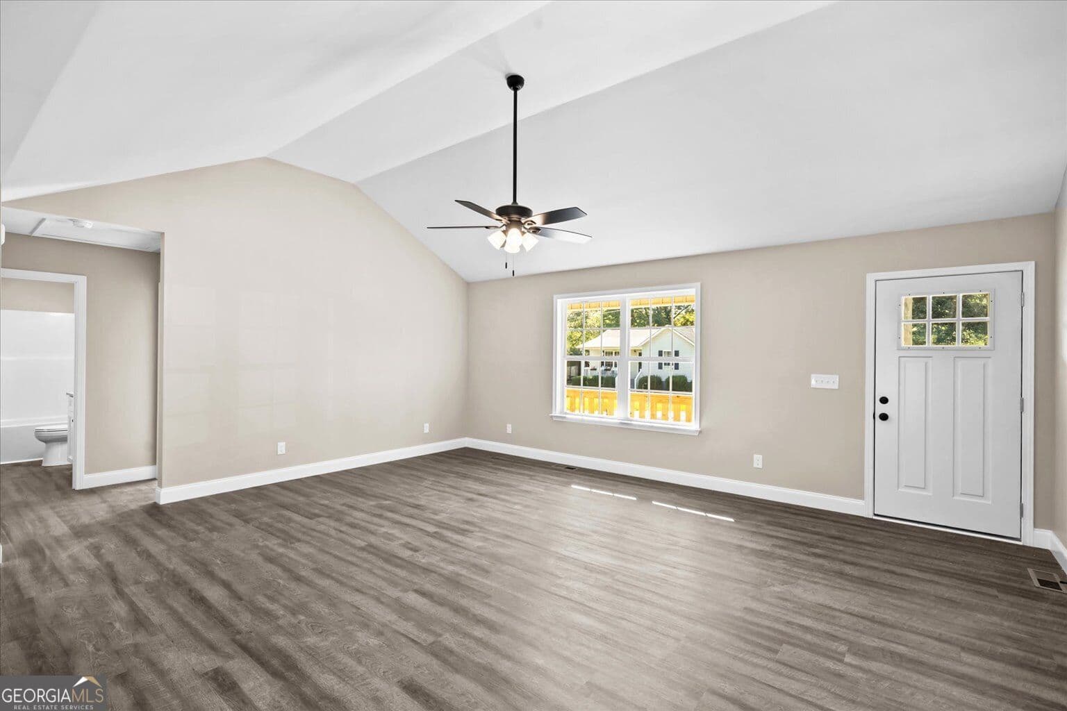 3 bedroom, 2 bathroom, 1,400 sq ft single family residence for sale at 116 School Street, Chatsworth, GA 30705 — photo 6