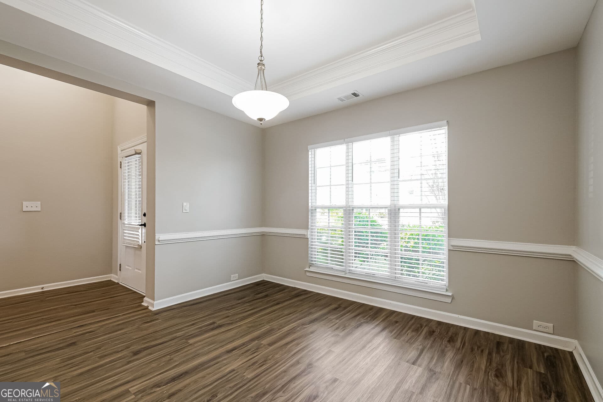 4 bedroom, 2.5 bathroom, 3,105 sq ft single family residence for sale at 5071 Irvine Drive, Douglasville, GA 30135 — photo 9