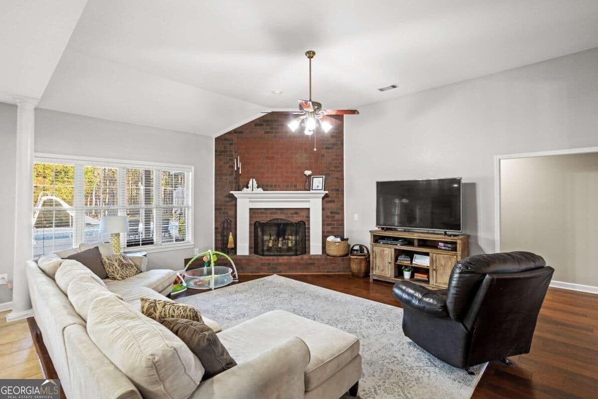 4 bedroom, 2.5 bathroom, 3,172 sq ft single family residence for sale at 2209 GA Hwy 86, Lyons, GA 30436 — photo 8