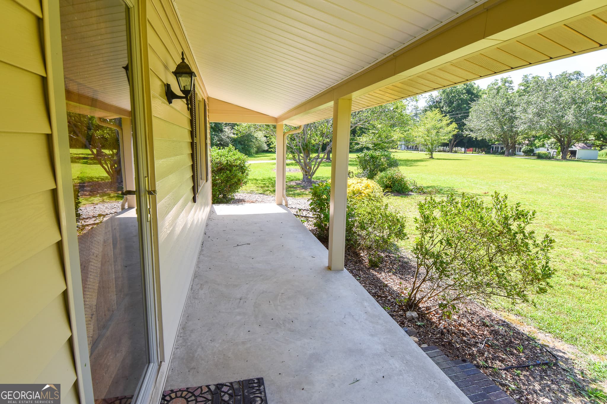 3 bedroom, 2 bathroom, 1,668 sq ft single family residence for sale at 12394 Ga Highway 109, Meansville, GA 30256 — photo 8