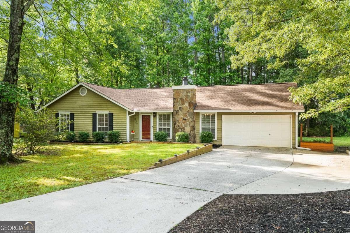 3 bedroom, 2 bathroom, 1,204 sq ft single family residence sold at 337 Windsor Farms Drive, Lawrenceville, GA 30046