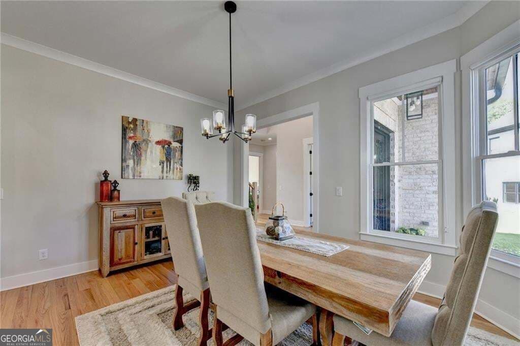 7 bedroom, 5.5 bathroom, 5,827 sq ft single family residence for sale at 4135 Wildberry Lane, Cumming, GA 30040 — photo 6