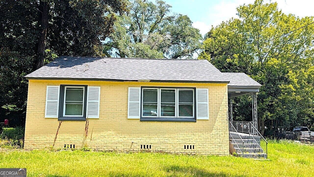 2 bedroom, 1 bathroom, 754 sq ft single family residence for rent at 3307 Guthrie Drive, Macon, GA 31204 for $875 a month — photo 1 of 1