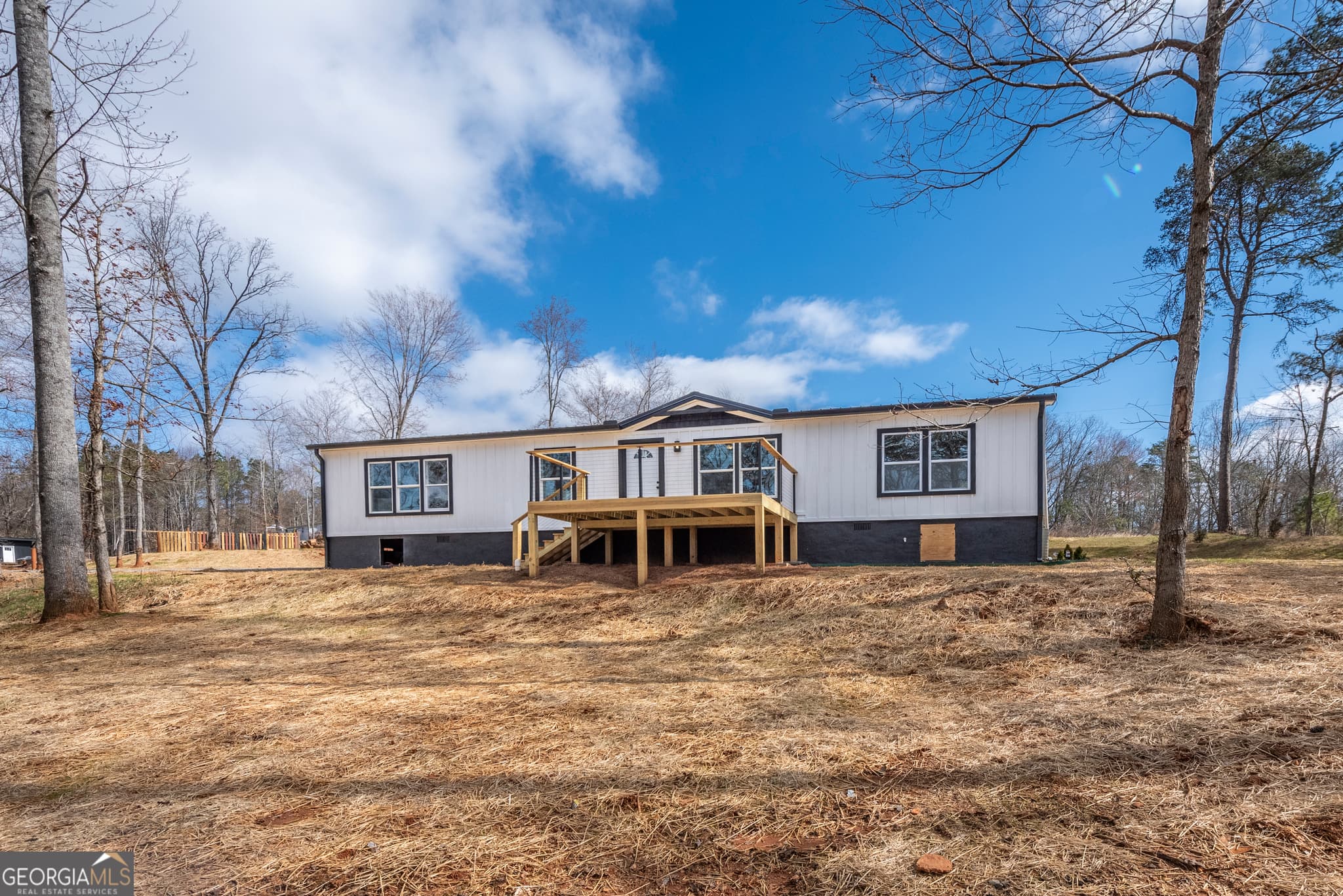 3 bedroom, 2 bathroom, 1,674 sq ft manufactured home,single family residence for sale at 121 Haley Mountain Road, Talking Rock, GA 30175 — photo 5