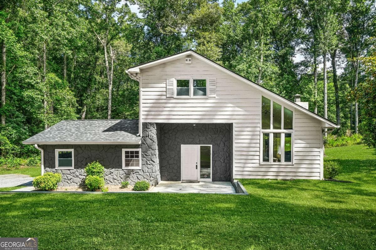 3 bedroom, 2.5 bathroom, 1,988 sq ft single family residence sold at 6985 Butner Road, Atlanta, GA 30349