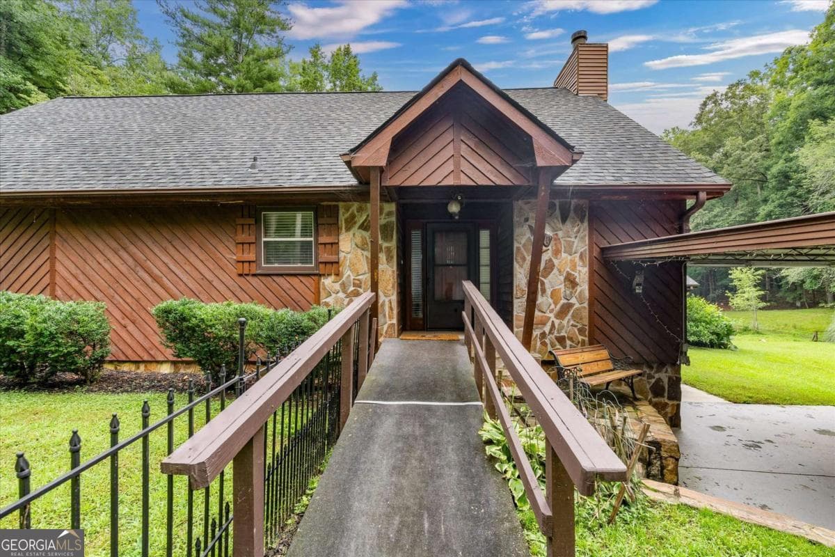 3 bedroom, 3 bathroom, 2,427 sq ft single family residence for sale at 4315 Coursey Lake Road, Douglasville, GA 30135 — photo 8