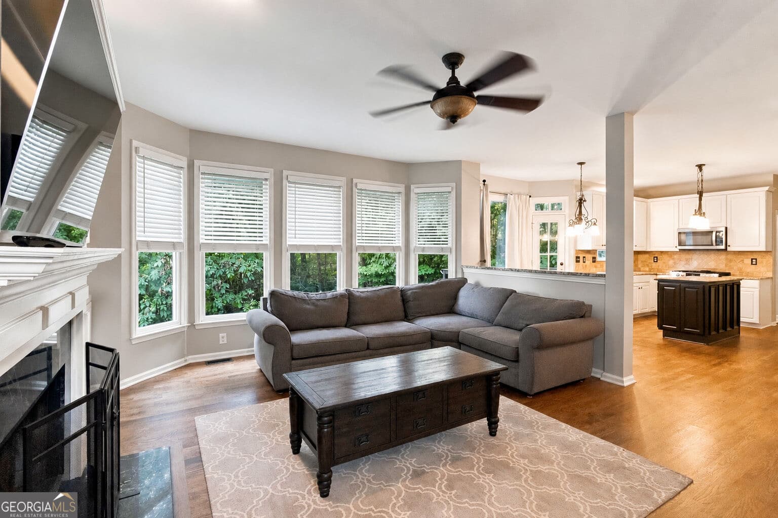 4 bedroom, 3.5 bathroom, 3,410 sq ft single family residence for sale at 5880 The Twelfth Fairway, Suwanee, GA 30024 — photo 5