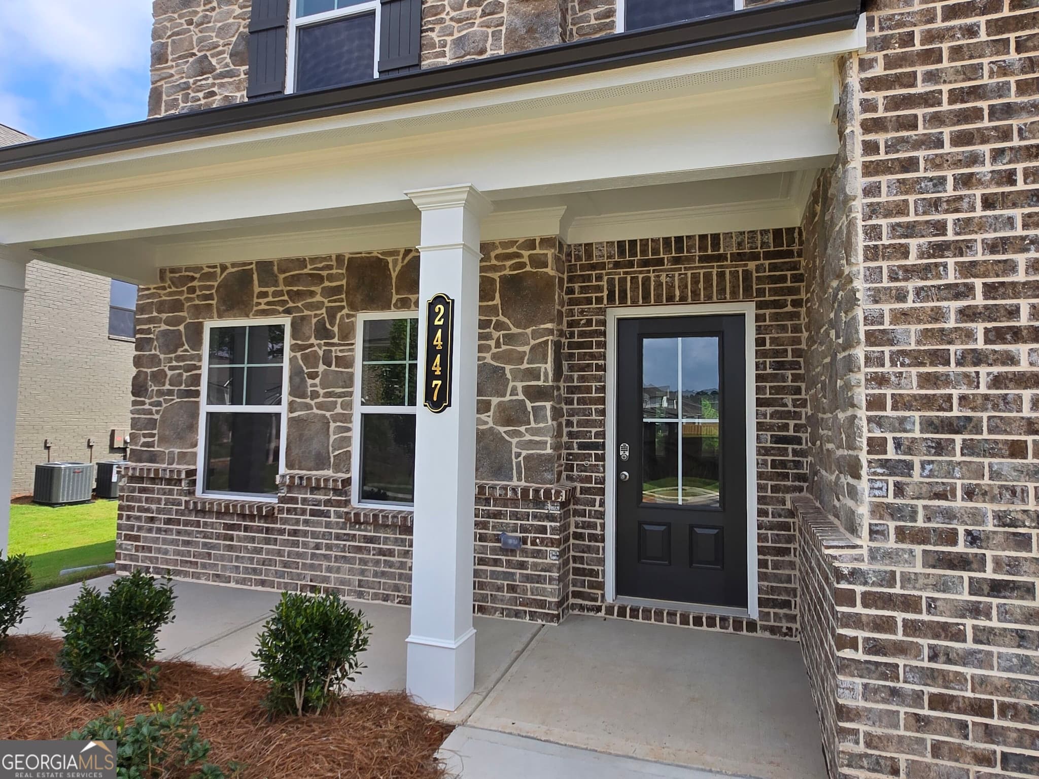 4 bedroom, 3 bathroom, 2,549 sq ft single family residence for sale at 2447 Enchanted Sky Way, Dacula, GA 30019 — photo 4