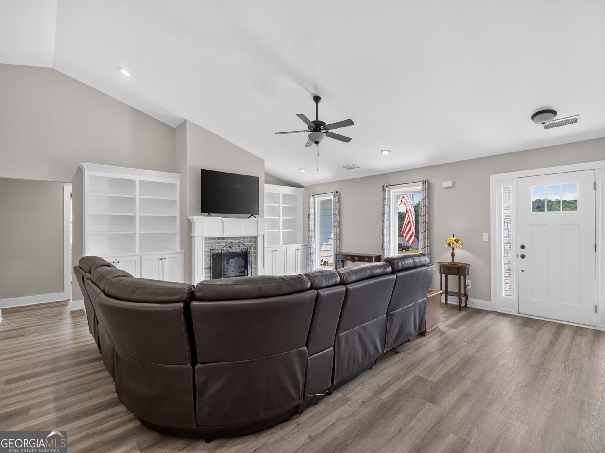4 bedroom, 3 bathroom, 2,334 sq ft single family residence for sale at 103 Advent Drive, Winder, GA 30680 — photo 6