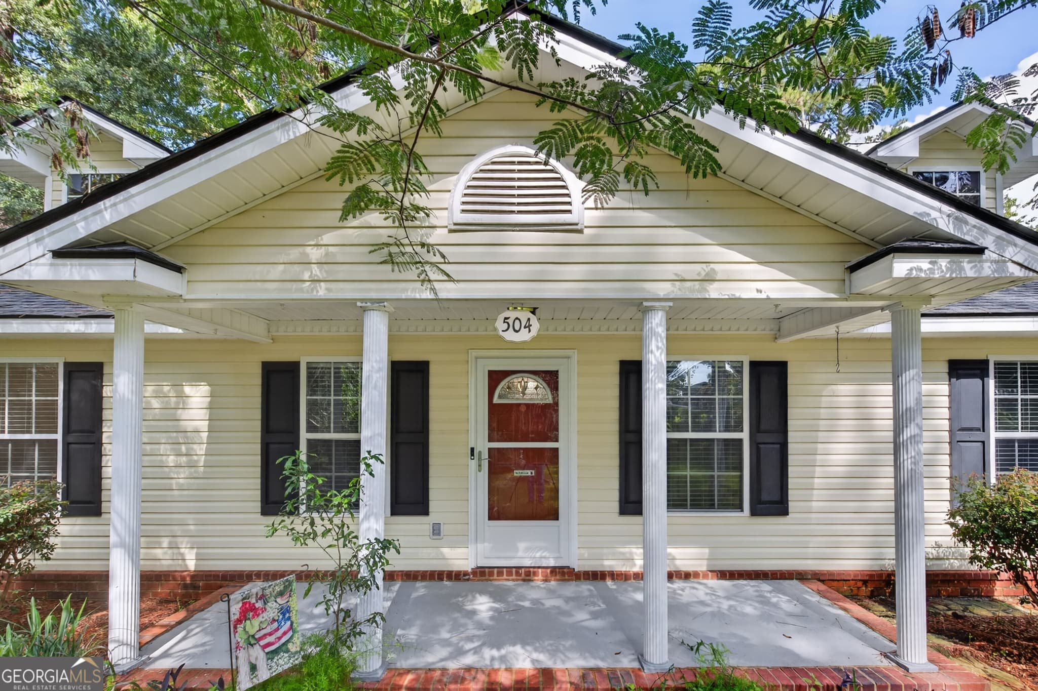 3 bedroom, 2 bathroom single family residence for sale at 504 Lake Drive, Midway, GA 31320 — photo 2