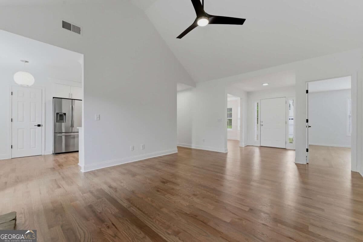4 bedroom, 3 bathroom, 1,603 sq ft single family residence for sale at 4036 Saint George Walk, Powder Springs, GA 30127 — photo 7