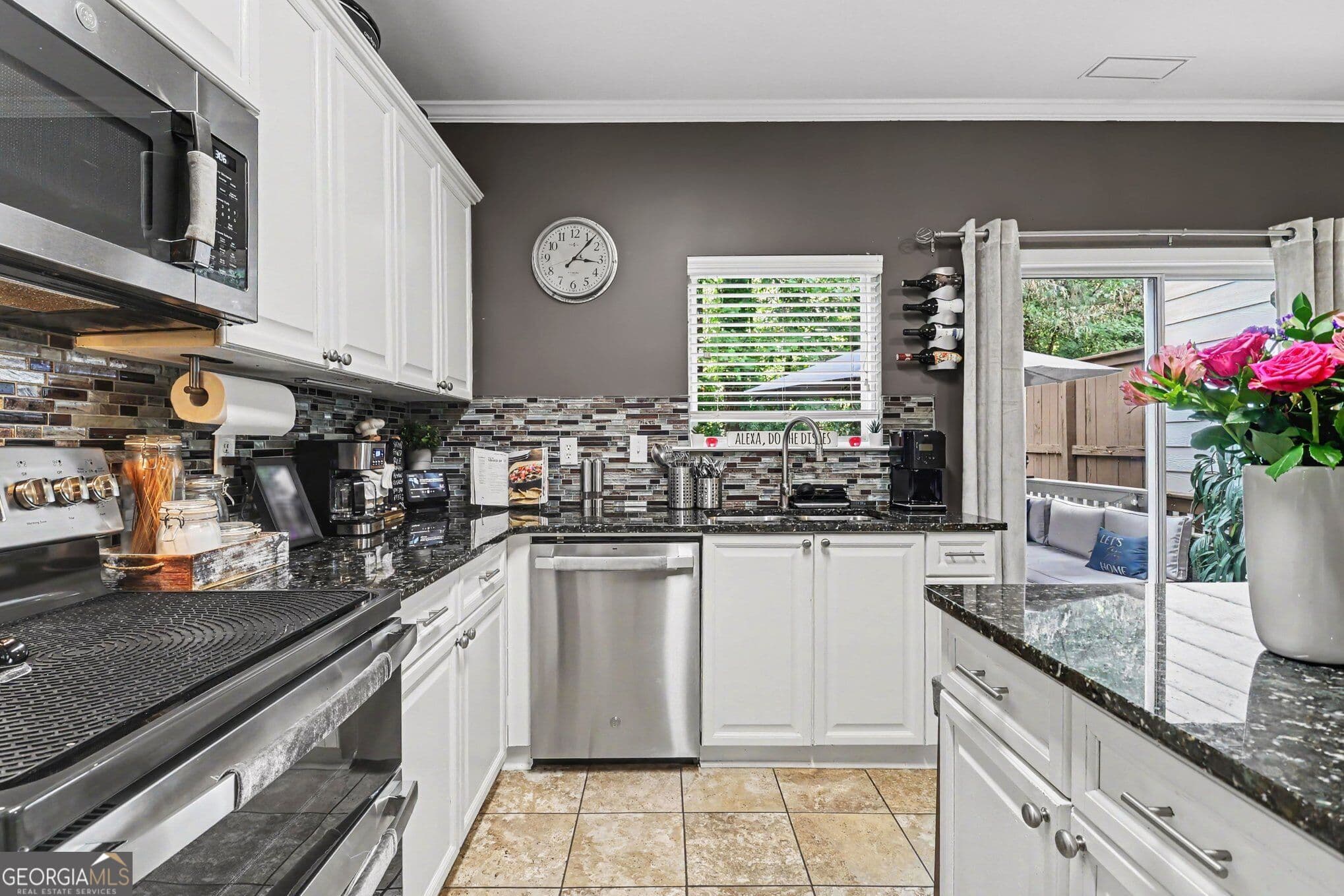 3 bedroom, 3.5 bathroom, 1,326 sq ft townhouse for rent at 1400 Liberty Parkway # 2006, Atlanta, GA 30318 for $3,500 a month — photo 9