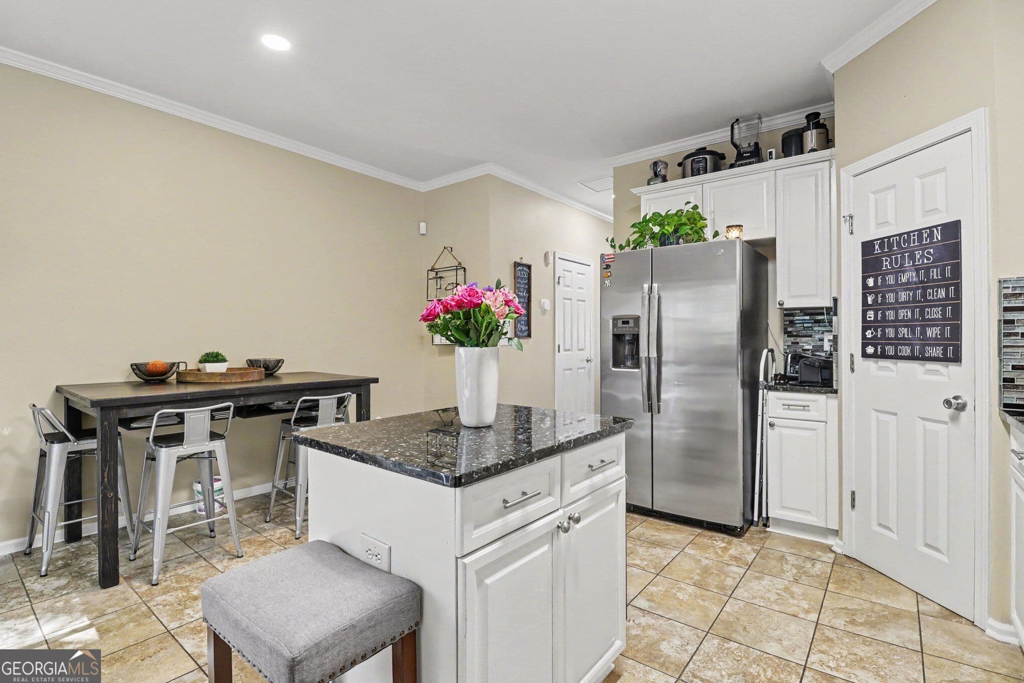3 bedroom, 3.5 bathroom, 1,326 sq ft townhouse for rent at 1400 Liberty Parkway # 2006, Atlanta, GA 30318 for $3,500 a month — photo 10