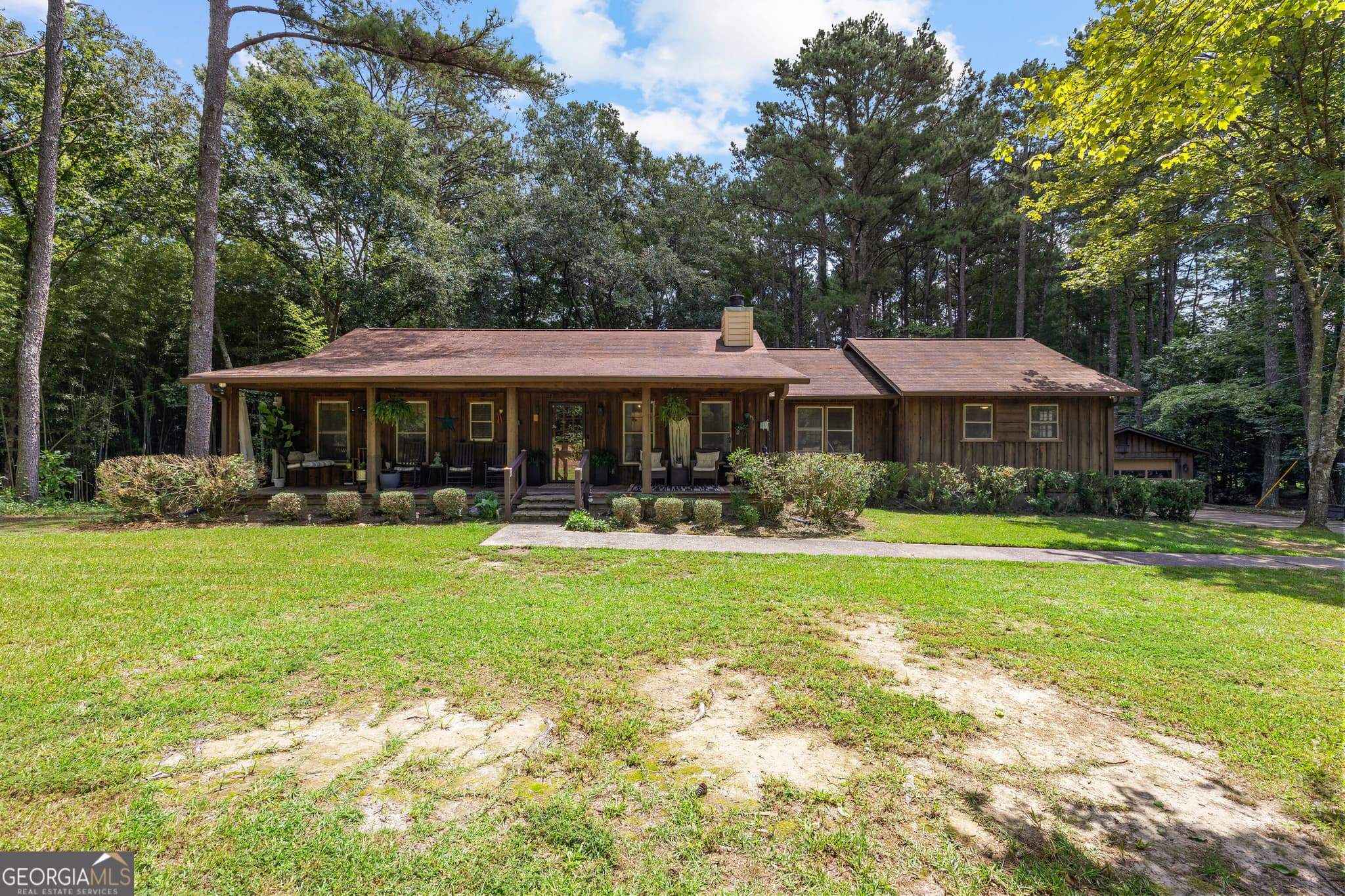 4 bedroom, 2 bathroom, 1,892 sq ft single family residence sold at 295 Farr Road, Tyrone, GA 30290