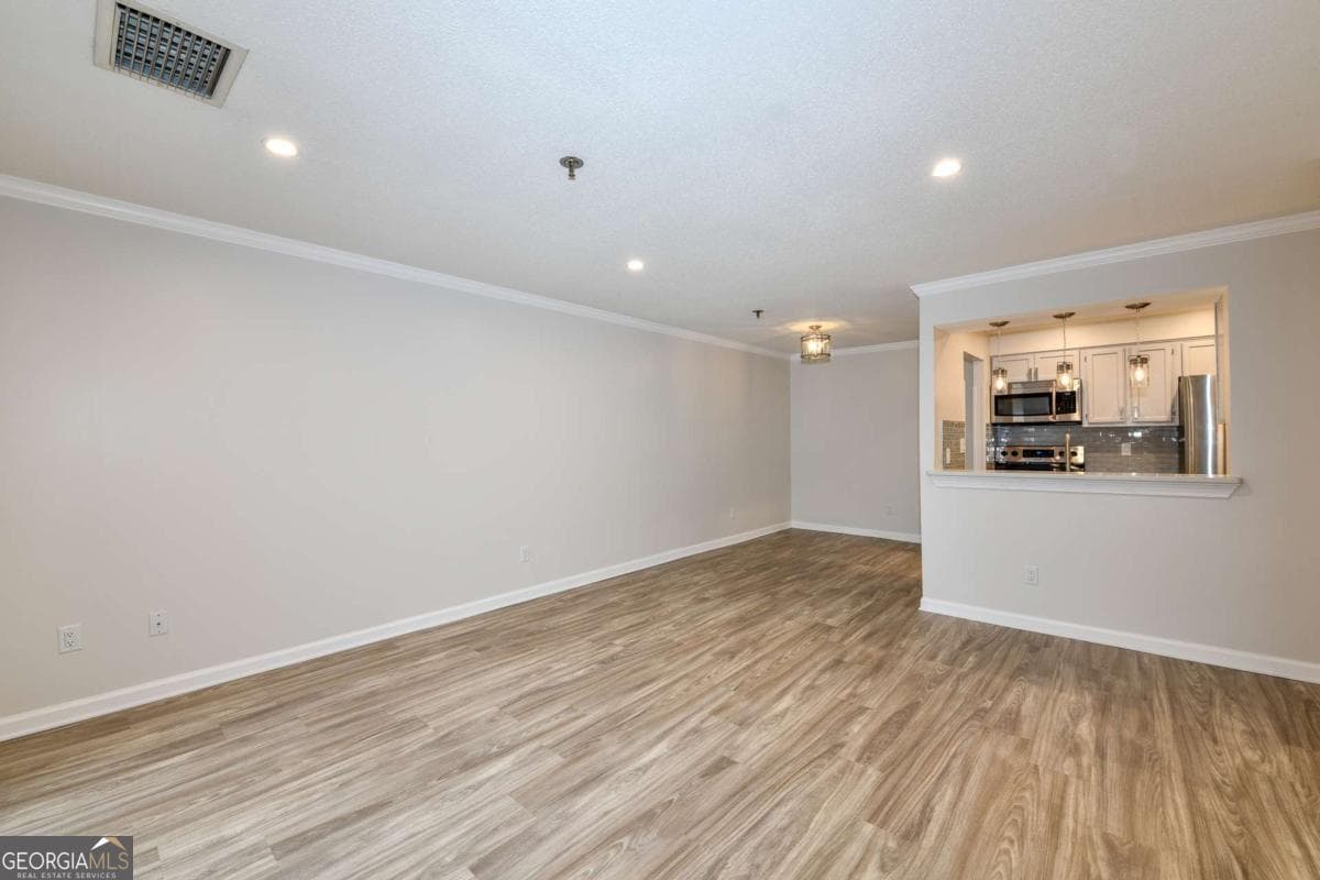 1 bedroom, 1 bathroom, 760 sq ft condominium for rent at 300 Johnson Ferry Road A210, Sandy Springs, GA 30328 for $2,448 a month — photo 10