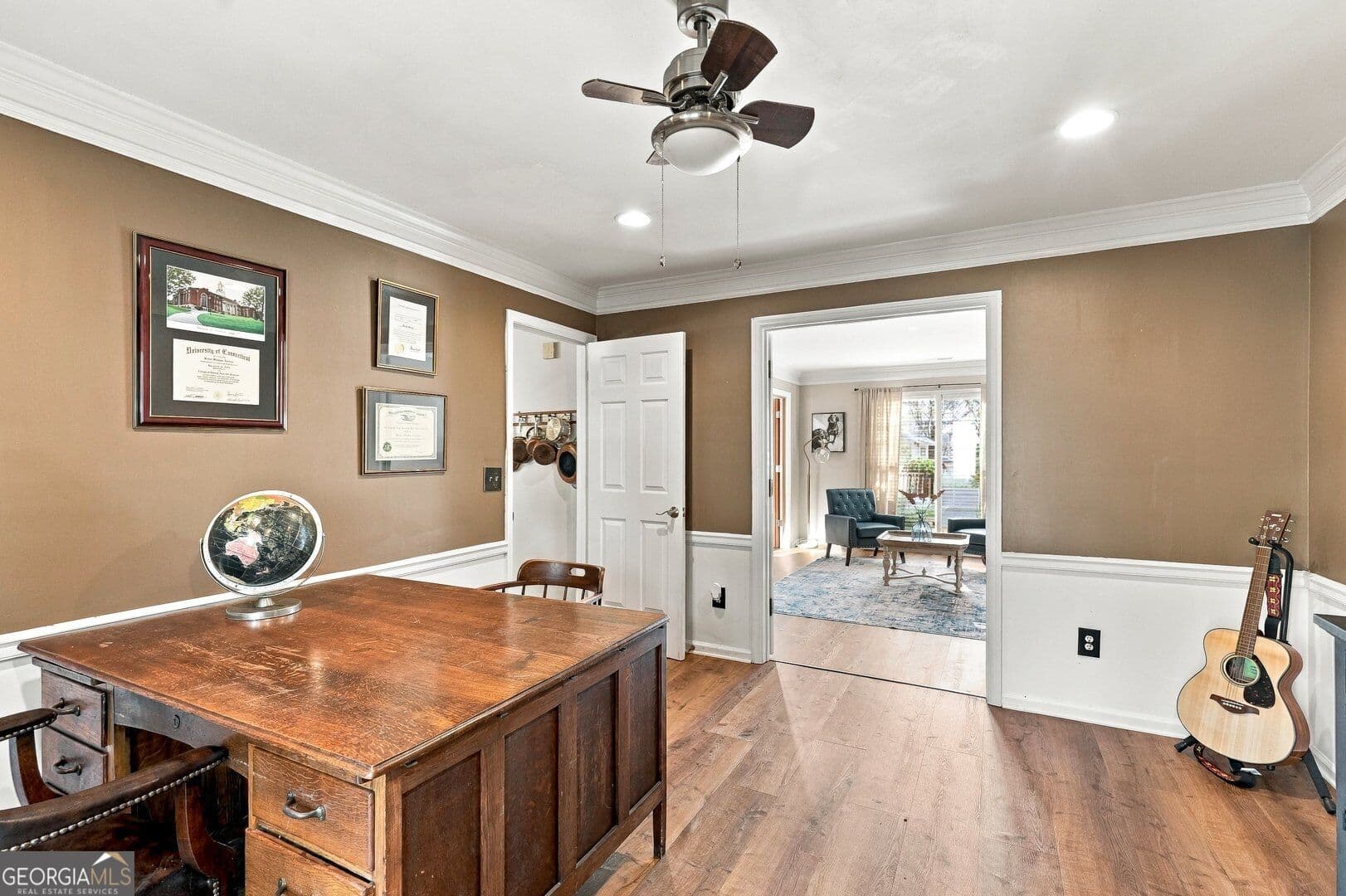 4 bedroom, 2.5 bathroom, 3,062 sq ft single family residence for sale at 2264 SW Cassina Pointe, Marietta, GA 30064 — photo 7