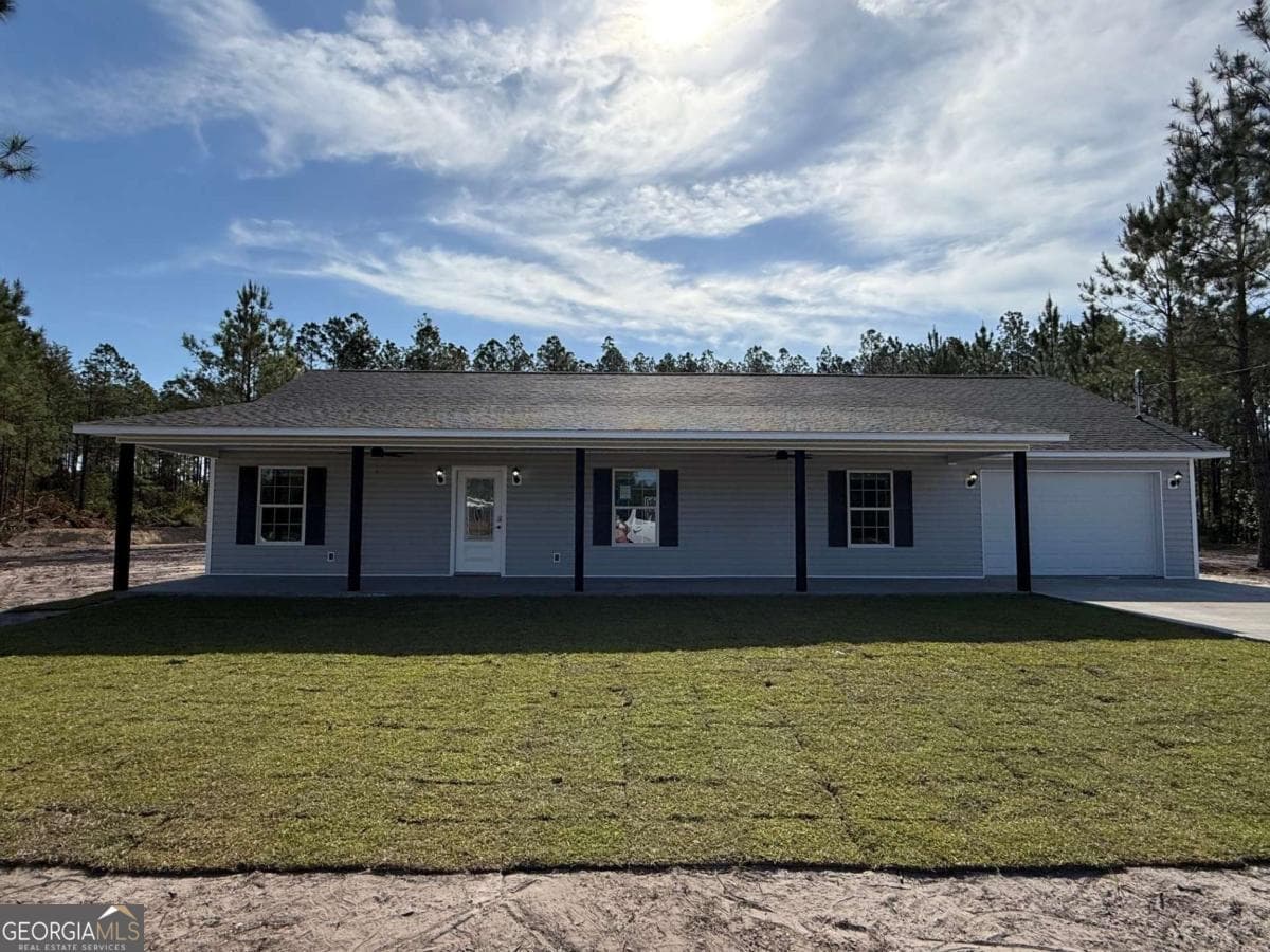 121 Hawks Place, Waynesville, GA 31566 — most recent listing photo