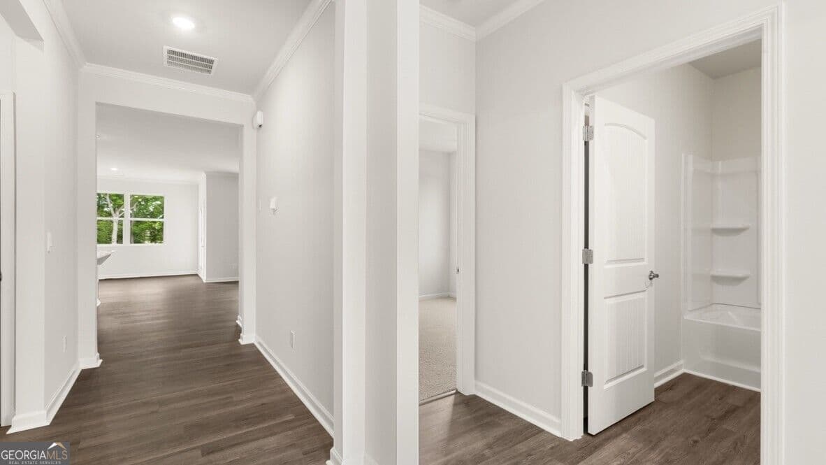 3 bedroom, 2 bathroom, 1,618 sq ft single family residence for sale at 8158 Coldstream Drive, Fairburn, GA 30213 — photo 3