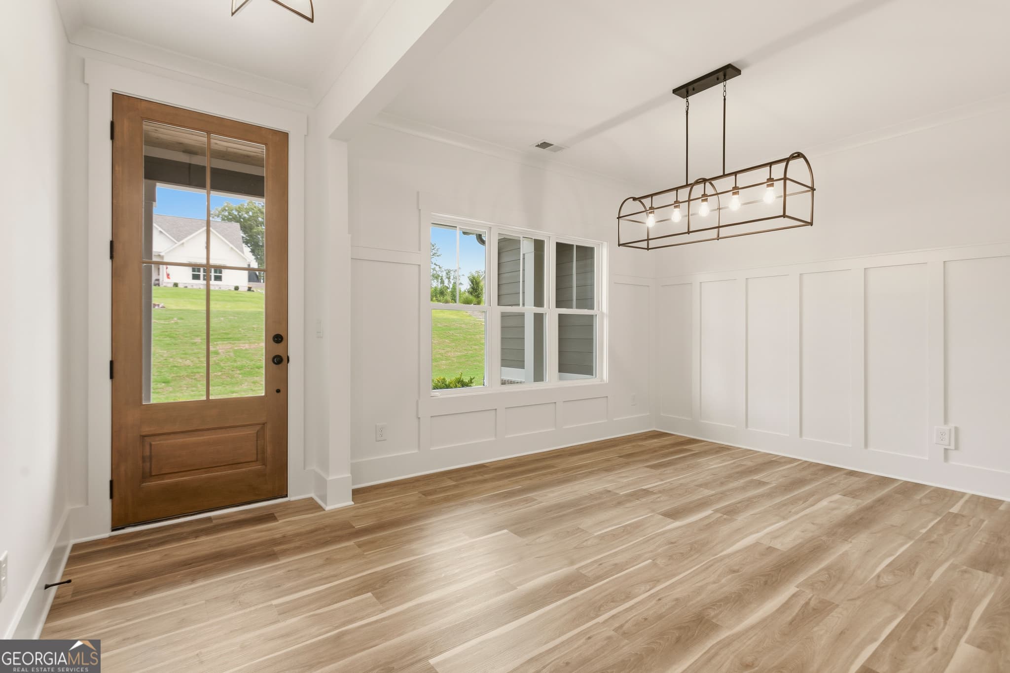 4 bedroom, 3 bathroom, 2,434 sq ft single family residence for sale at 299 Cammie Way LOT 46, Williamson, GA 30292 — photo 3