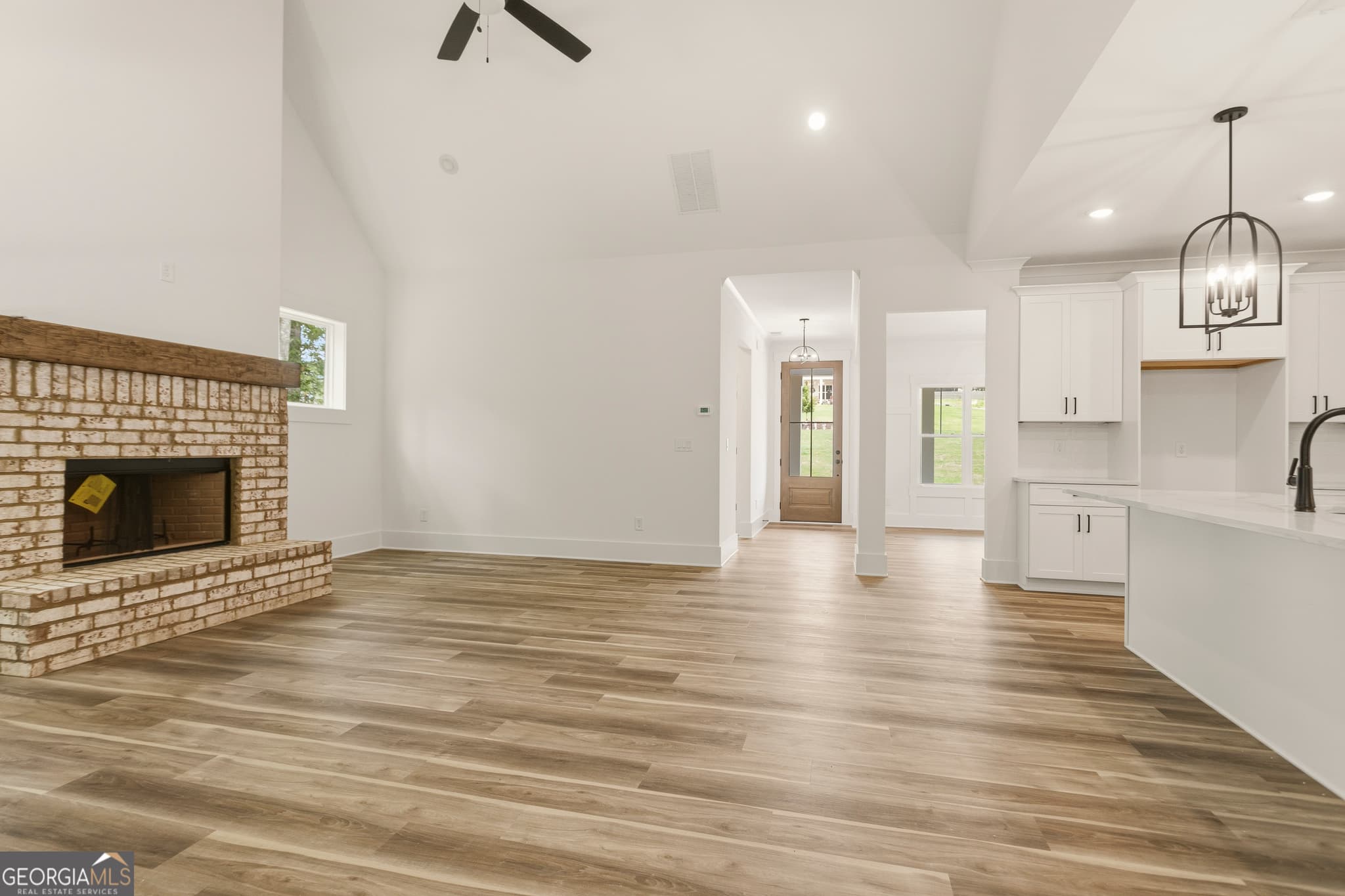 4 bedroom, 3 bathroom, 2,434 sq ft single family residence for sale at 299 Cammie Way LOT 46, Williamson, GA 30292 — photo 9