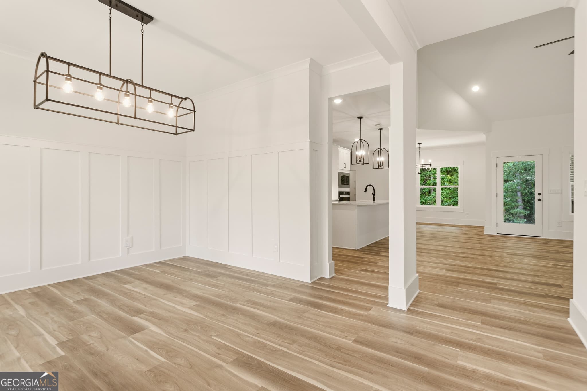 4 bedroom, 3 bathroom, 2,434 sq ft single family residence for sale at 299 Cammie Way LOT 46, Williamson, GA 30292 — photo 4