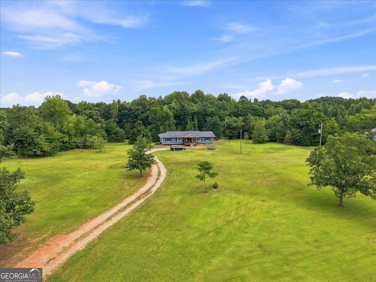 3 bedroom, 2 bathroom, 1,780 sq ft single family residence for sale at 354 Ricks Road, Lavonia, GA 30553 — photo 10