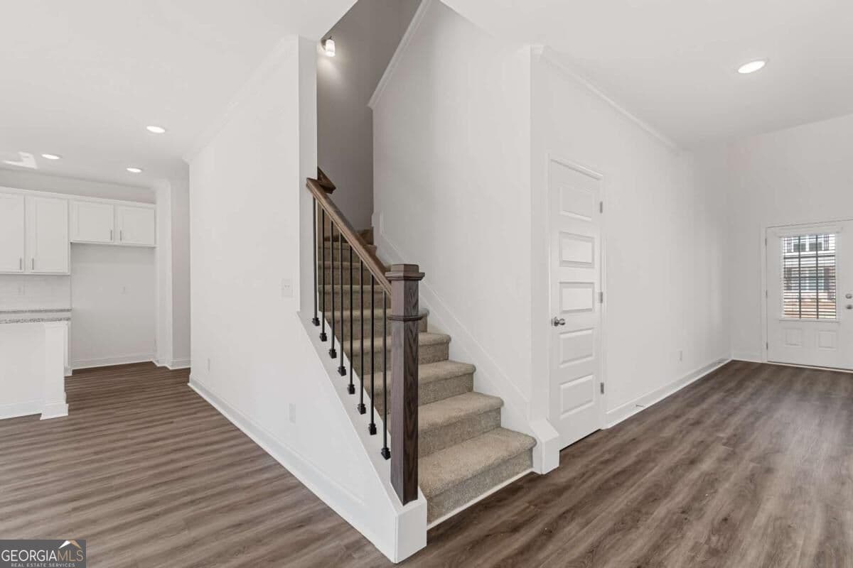 4 bedroom, 2.5 bathroom, 2,428 sq ft single family residence for sale at 6027 Ruby Falls, Stonecrest, GA 30038 — photo 6