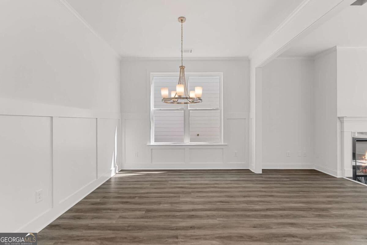 4 bedroom, 2.5 bathroom, 2,428 sq ft single family residence for sale at 6027 Ruby Falls, Stonecrest, GA 30038 — photo 5