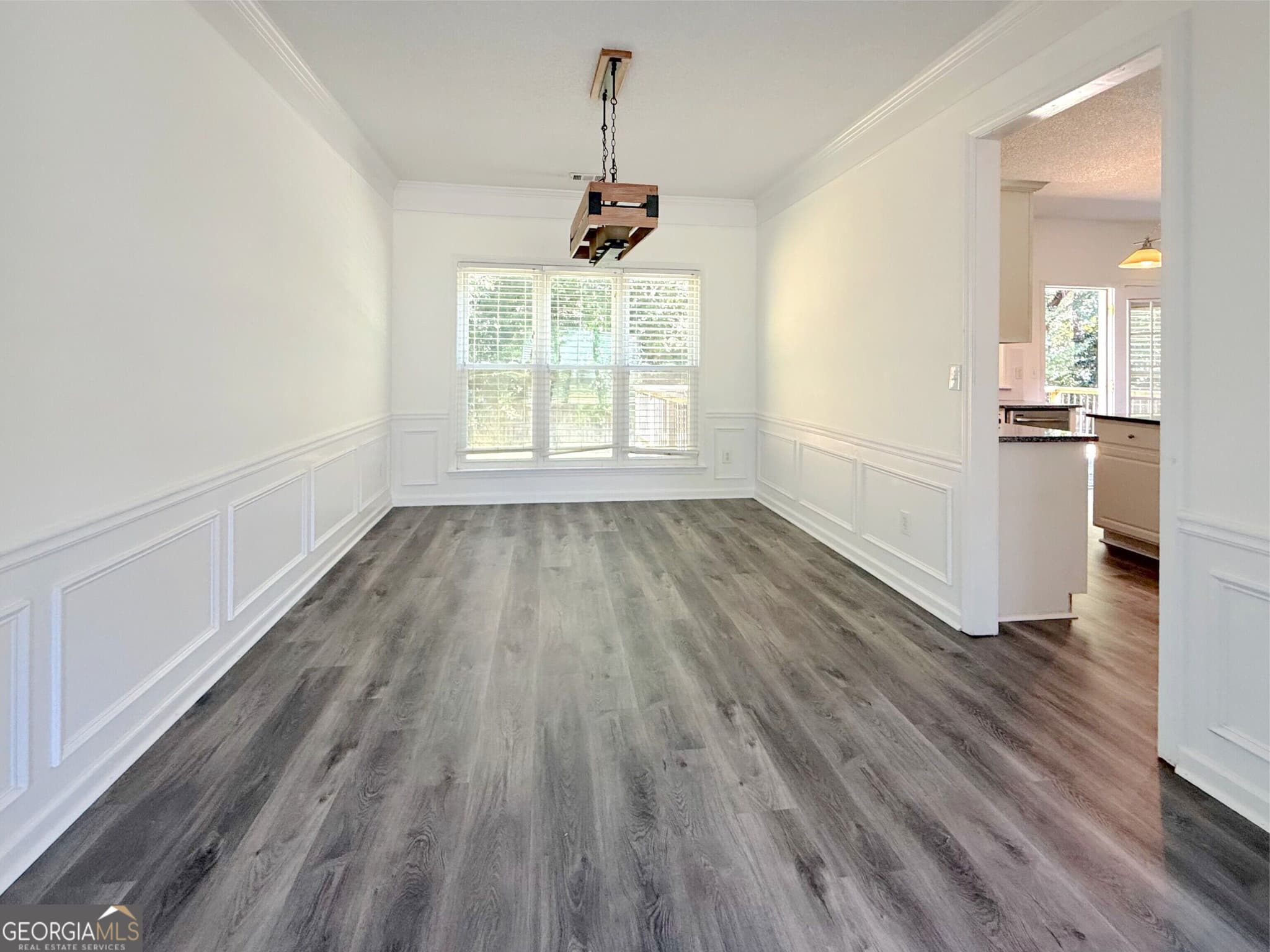 4 bedroom, 2.5 bathroom, 2,190 sq ft single family residence for rent at 3020 Stanstead Circle, Norcross, GA 30071 for $2,400 a month — photo 8