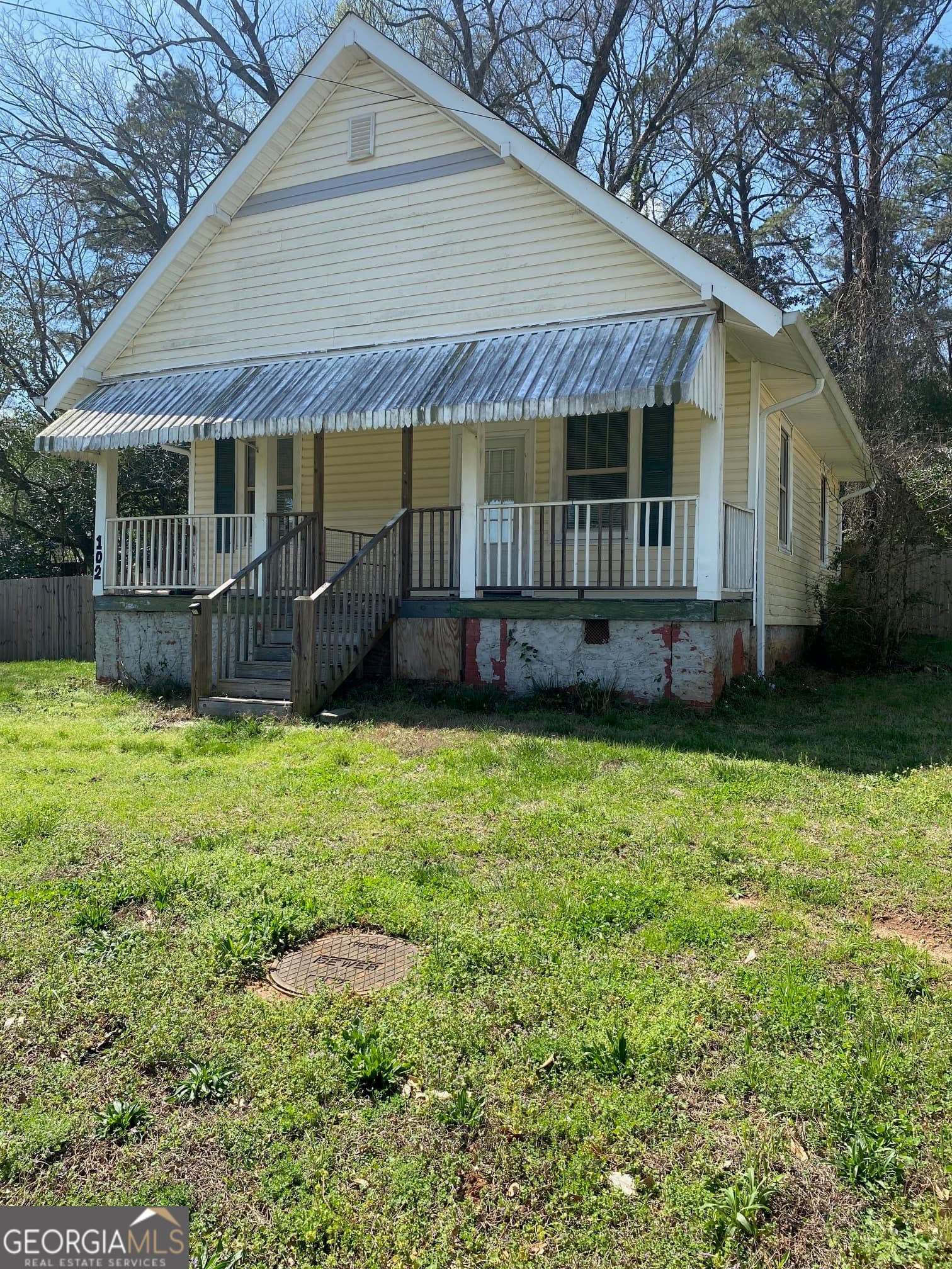 2 bedroom, 2 bathroom, 1,155 sq ft single family residence for sale at 102 Corinth Road, Hogansville, GA 30230