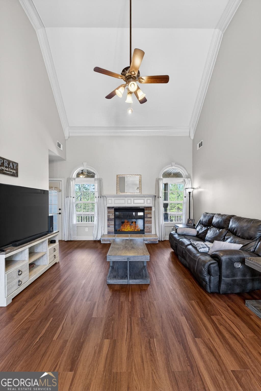 4 bedroom, 3.5 bathroom, 3,514 sq ft single family residence for sale at 32 River Rapids Drive, Forsyth, GA 31029 — photo 9