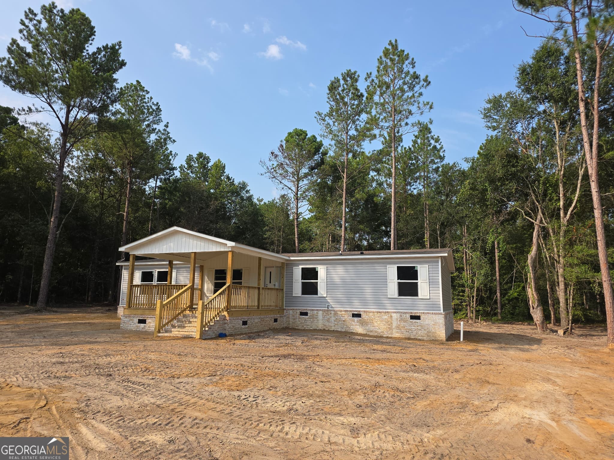 3 bedroom, 2 bathroom, 1,475 sq ft manufactured home,single family residence for sale at 4606 Jackie Drive, Millen, GA 30442 — photo 2