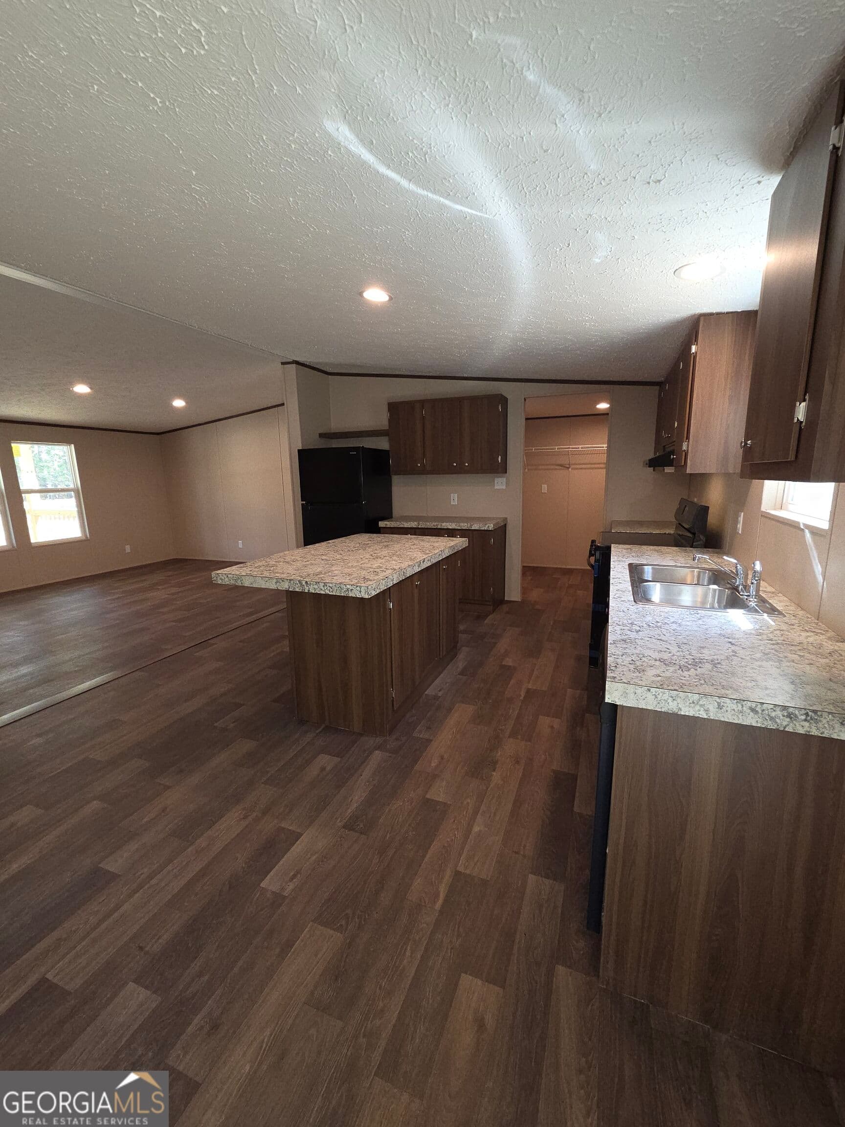 3 bedroom, 2 bathroom, 1,475 sq ft manufactured home,single family residence for sale at 4606 Jackie Drive, Millen, GA 30442 — photo 10